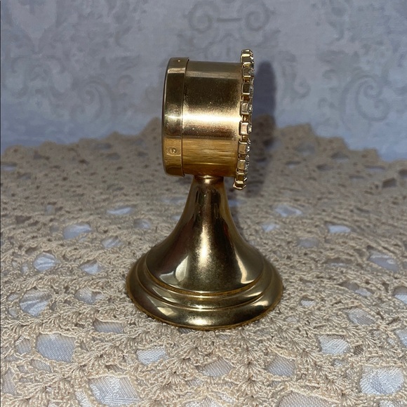 Vintage Elegant mini brass reliquary, used to gold & display religious relics. - Picture 2 of 5